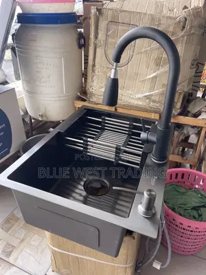 Black Cabinet Sink With Pull Out Tap