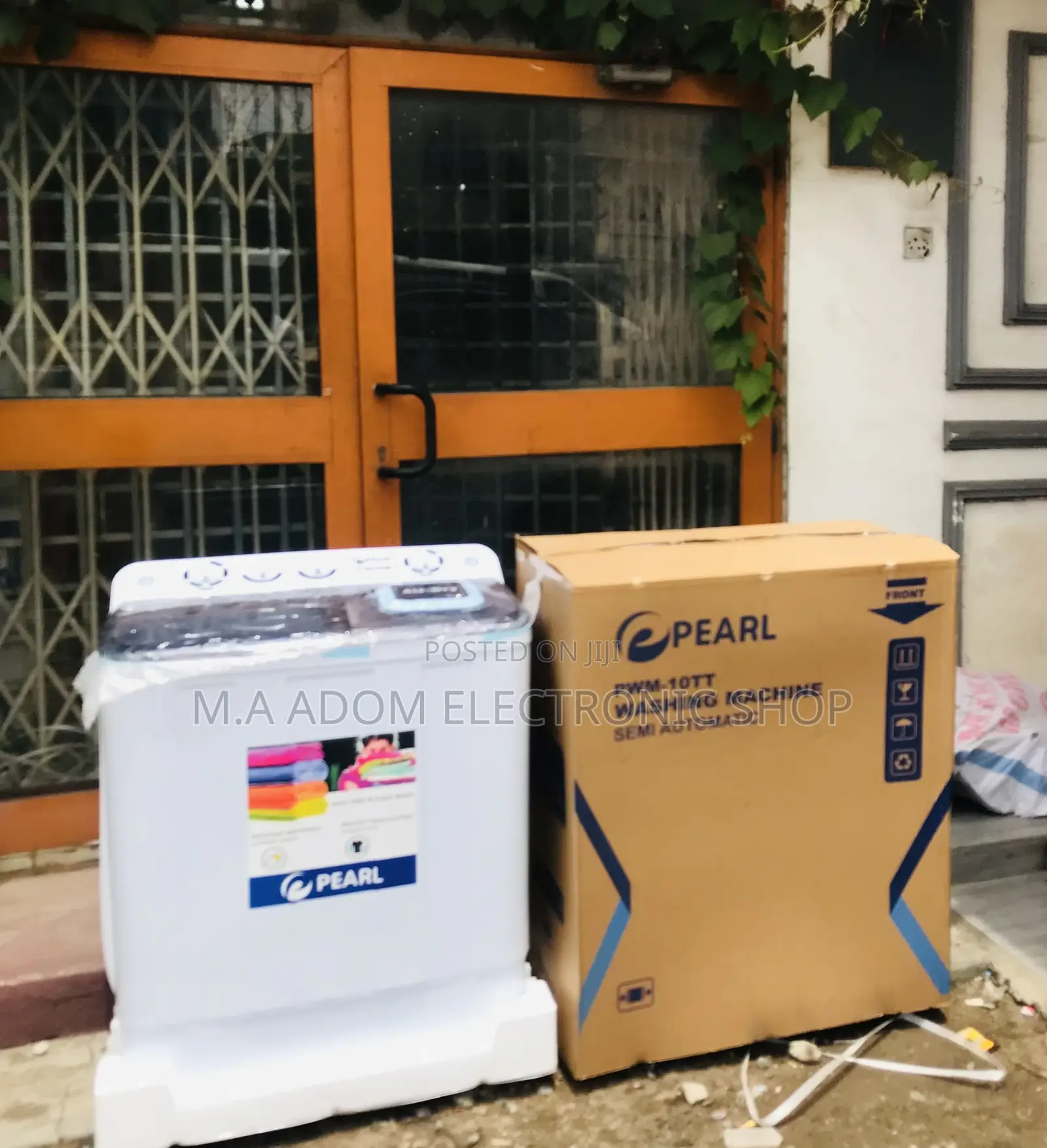 Quality Yet Affordable Pearl 10kg Top Load Washing Machine.