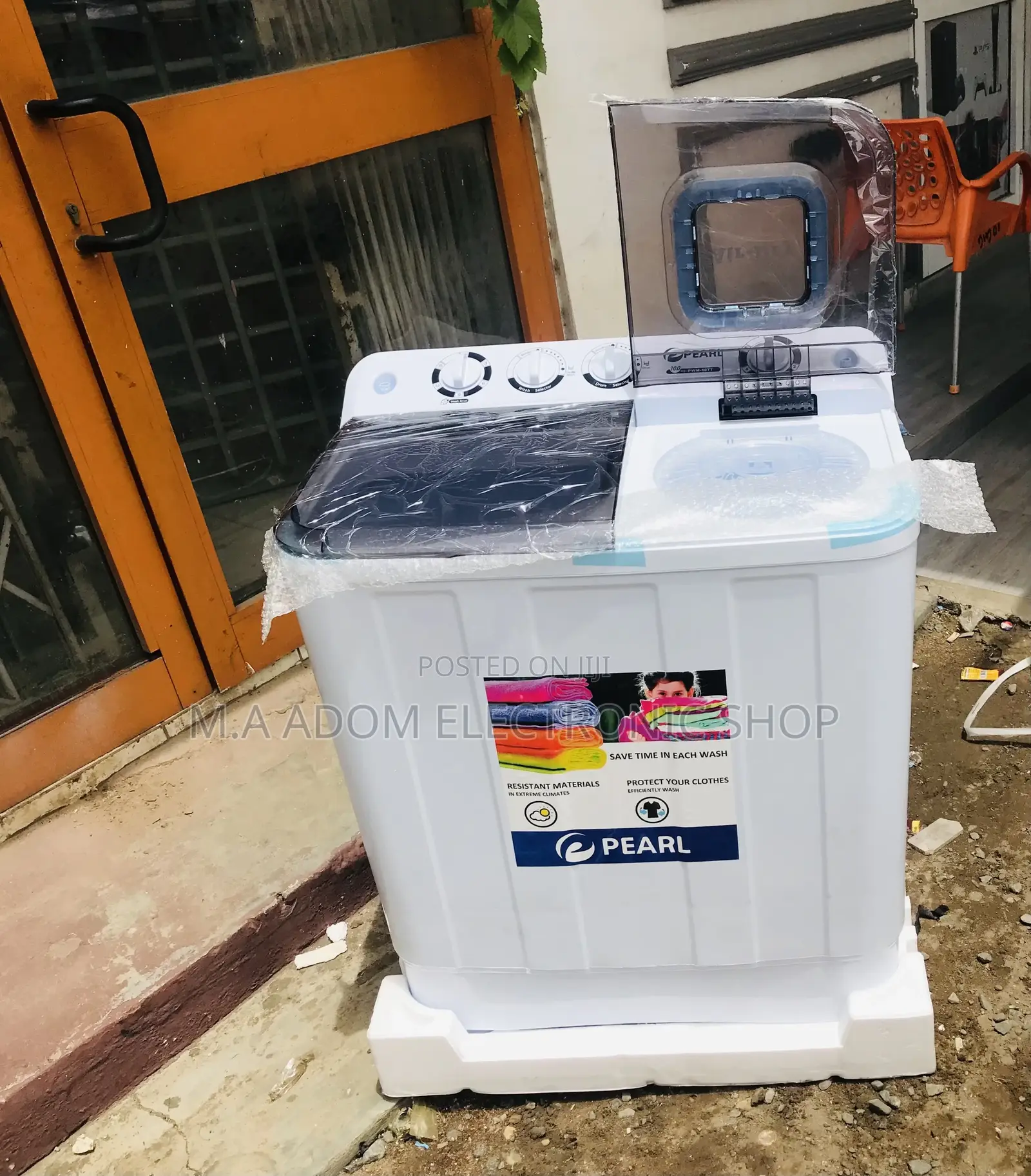 Unique Design Pearl Semi-Automatic Washing Machine.