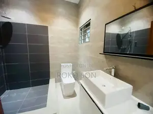4bdrm Duplex in Dr Roko, Accra Metropolitan for sale
