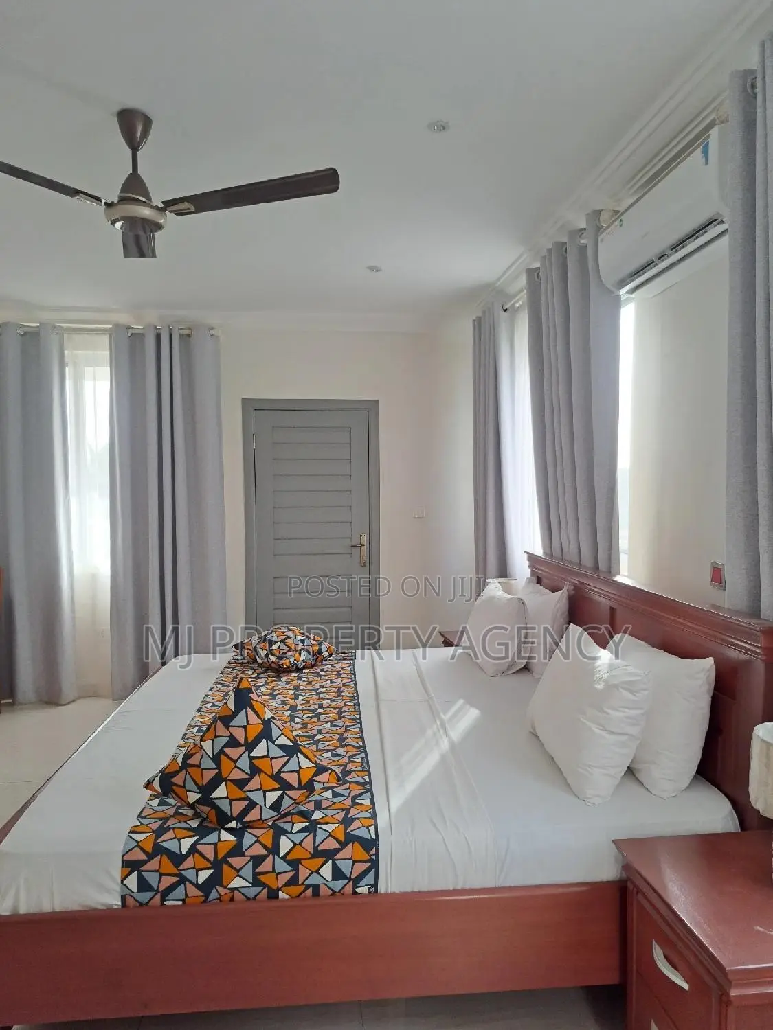 Furnished 3bdrm Duplex in Prampram Beach for sale