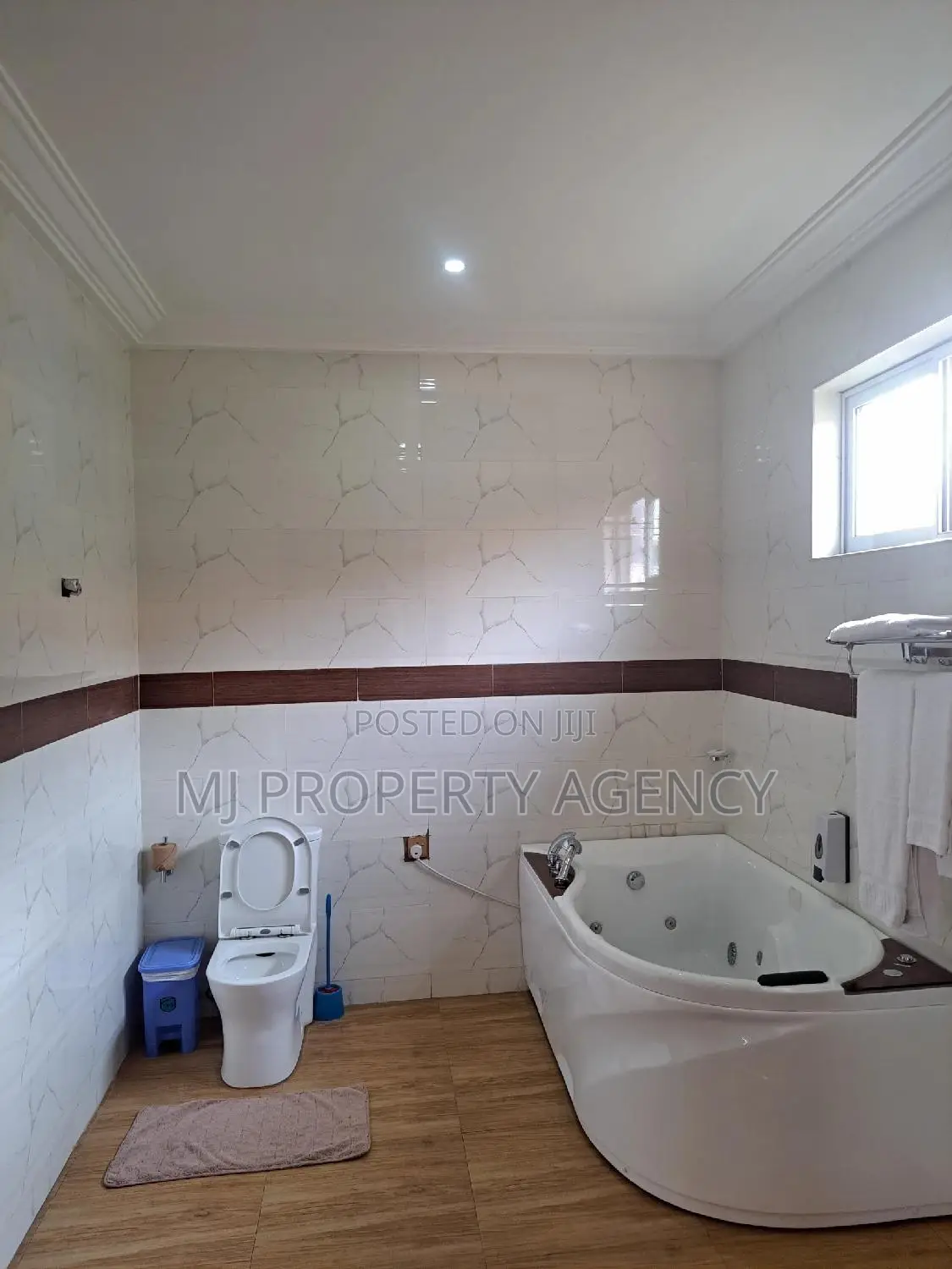 Furnished 4bdrm House in Prampram Beach for sale