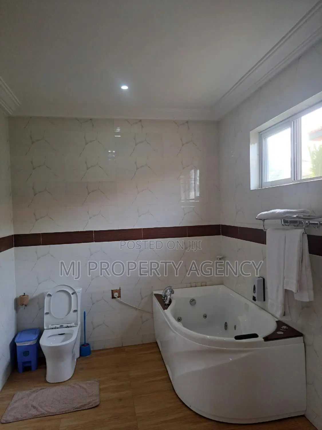 Furnished 4bdrm House in Prampram Beach for sale