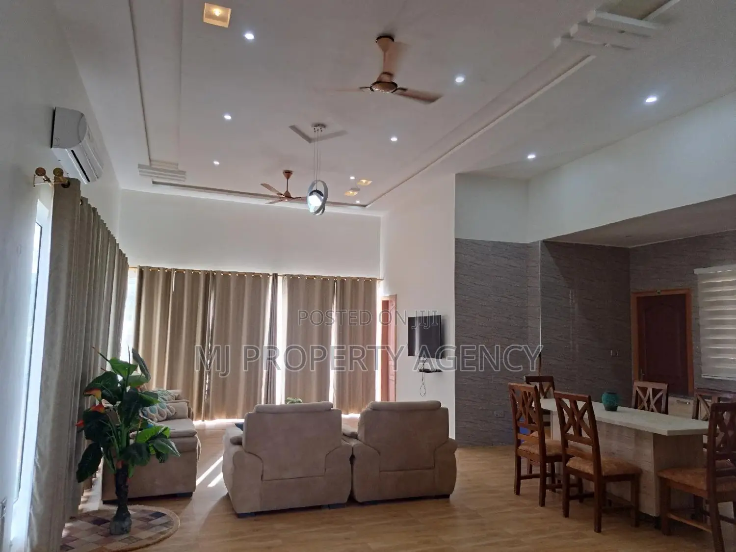 Furnished 4bdrm House in Prampram Beach for sale