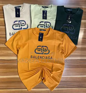 Round Necks T Shirt