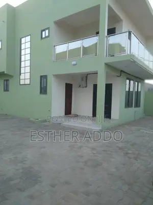 4bdrm Duplex in Lake Side Estate for rent