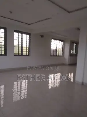 4bdrm Duplex in Lake Side Estate for rent