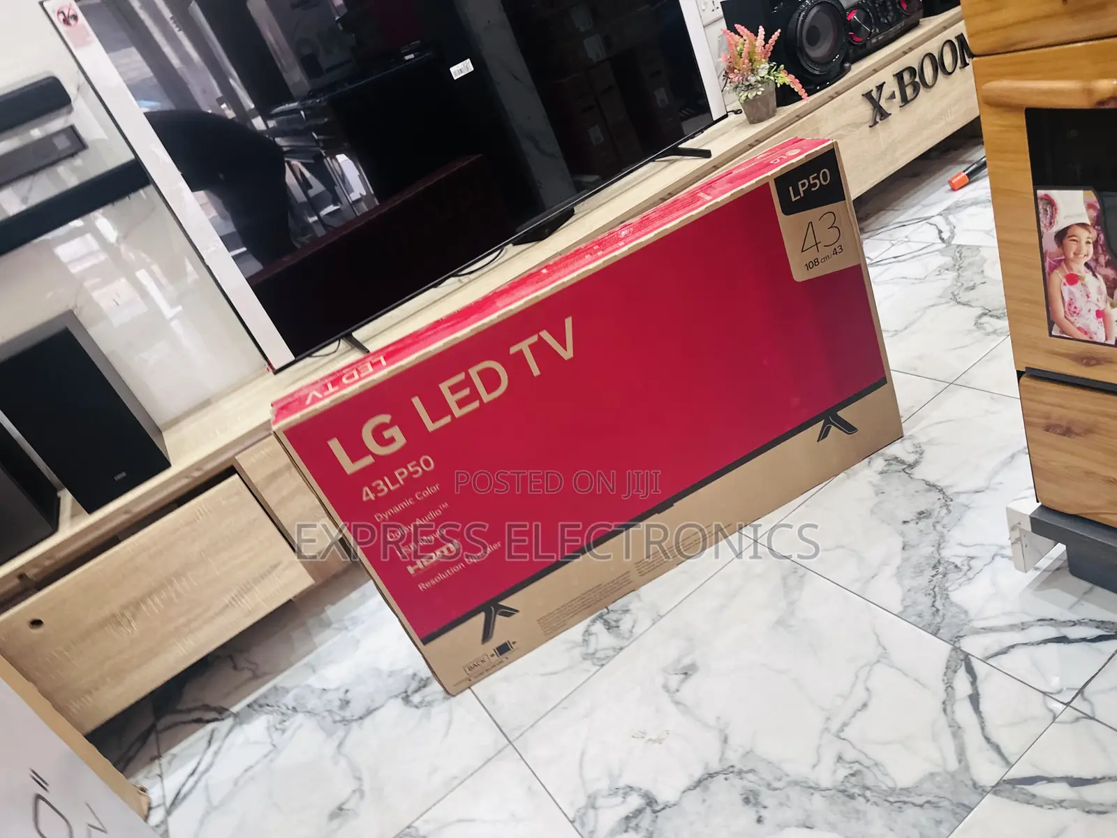 LG FHD Satellite Screen 43”Lp5000 Tv