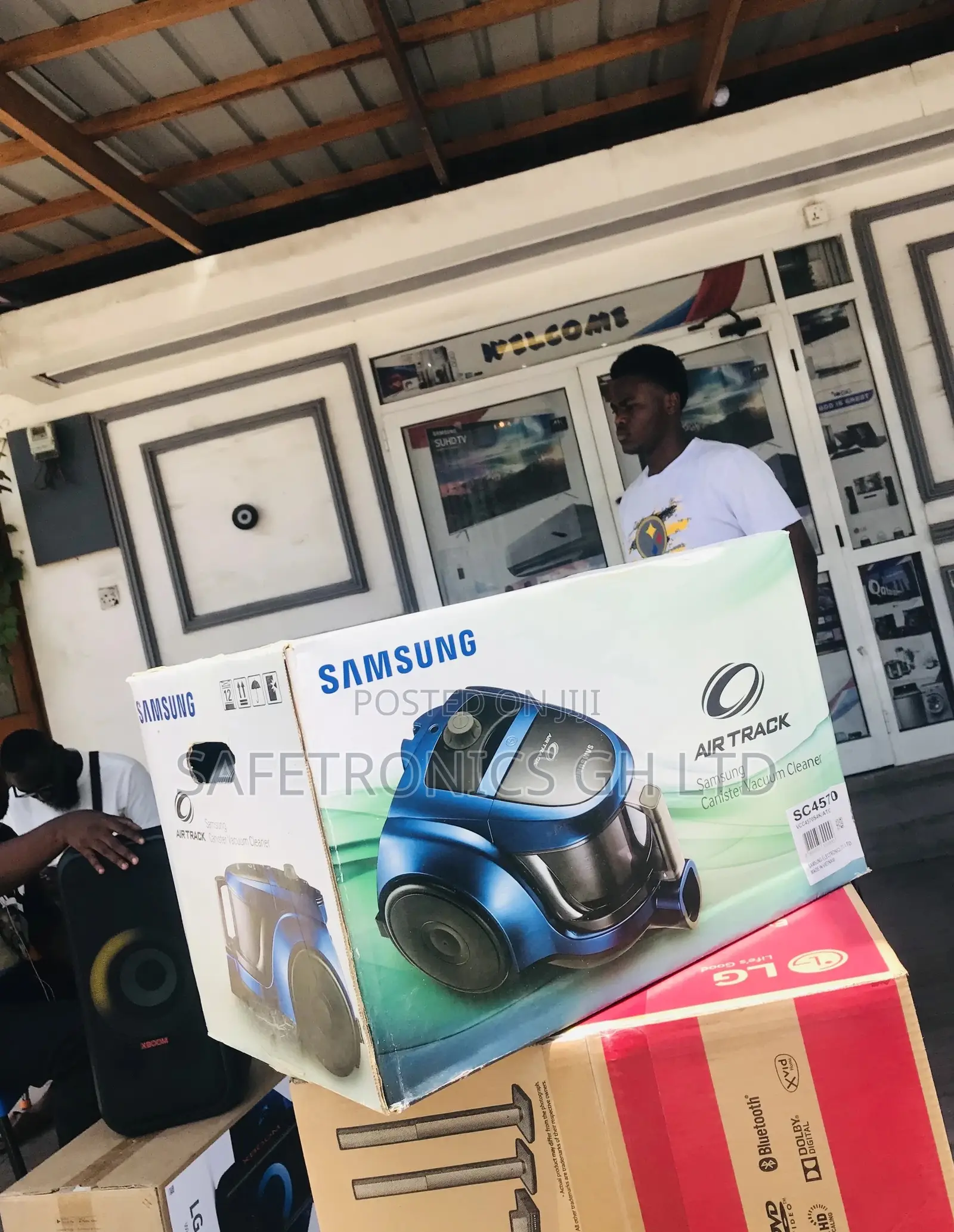 Samsung Vacuum Cleaner Black/Blue Electric