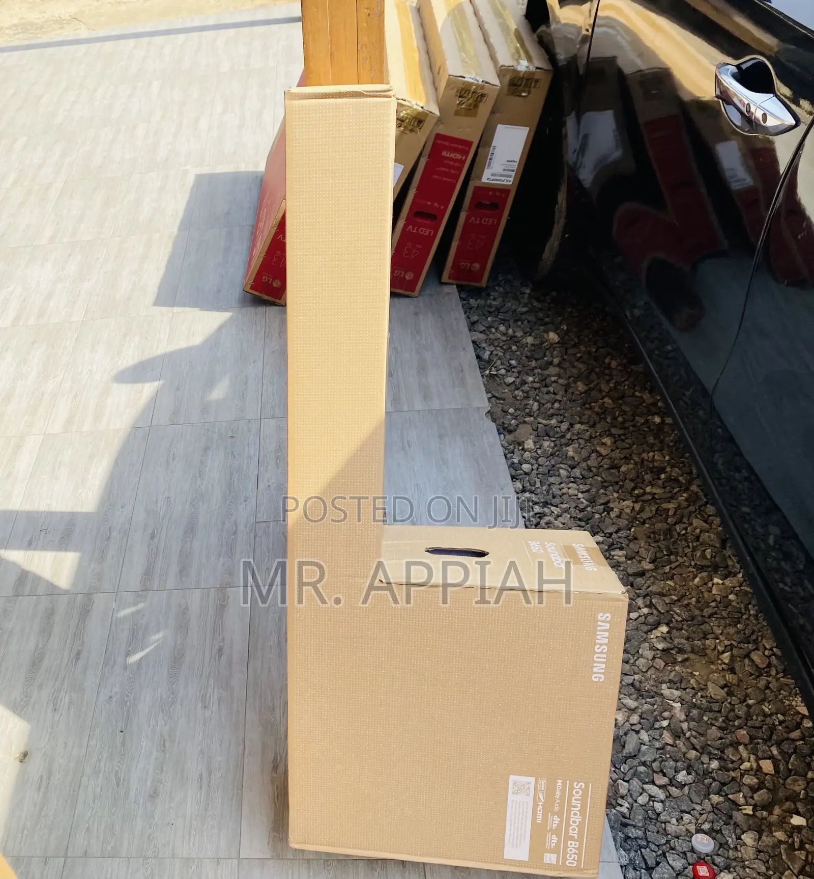 Affordable Samsung B650 Black Wireless Sound Bar System.