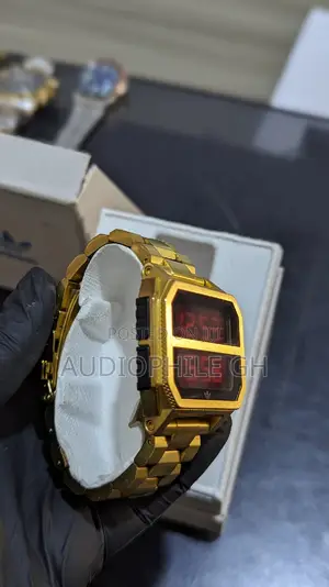 Adidas
Archive MR2 Gold Toned Watch
