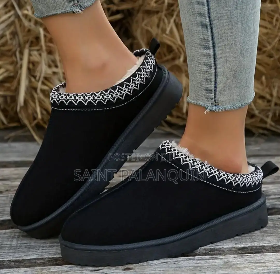 Black Ladies Wear