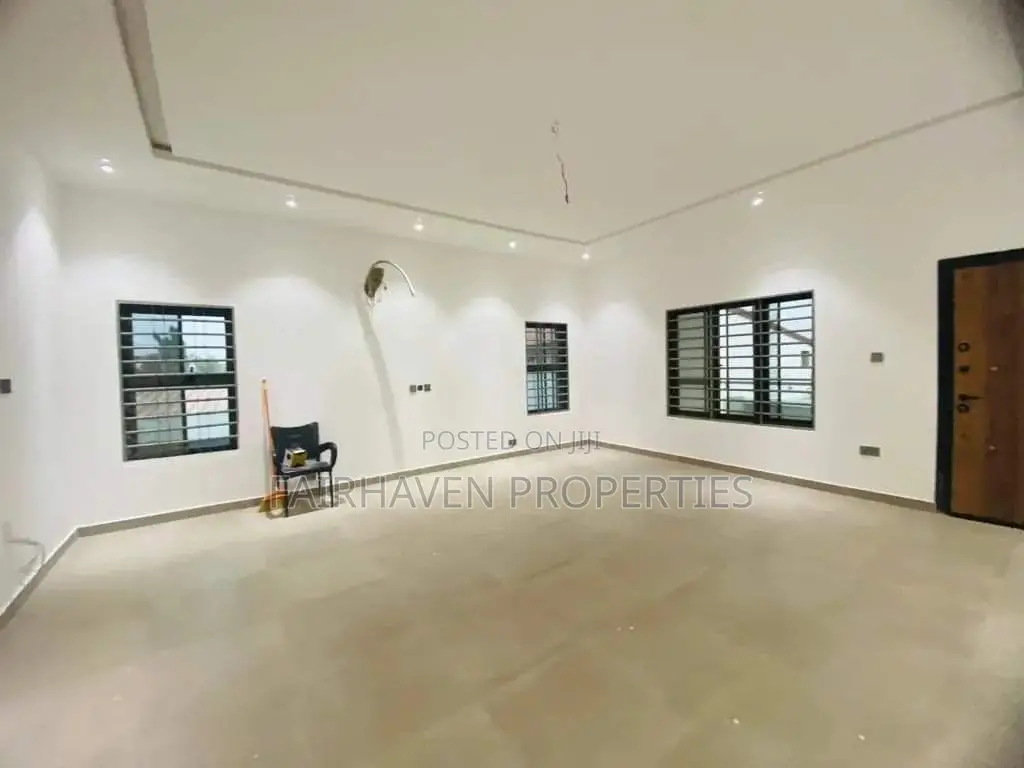 4bdrm House in Fairhaven Properties, Adenta for sale