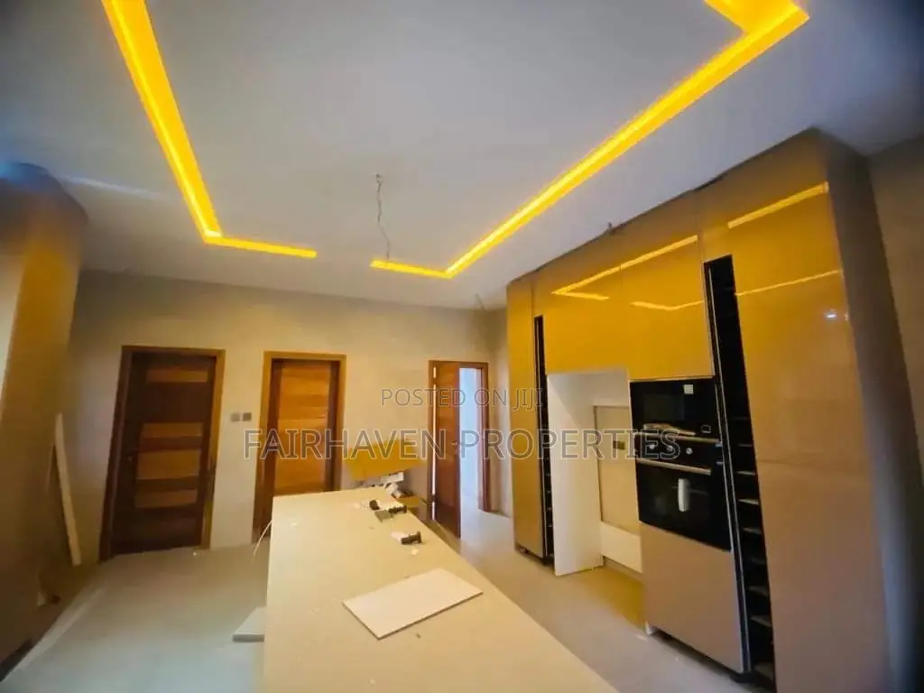 4bdrm House in Fairhaven Properties, Adenta for sale
