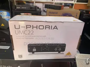 Behringer UMC22 Audiophile 2x2 USB Audio Interface