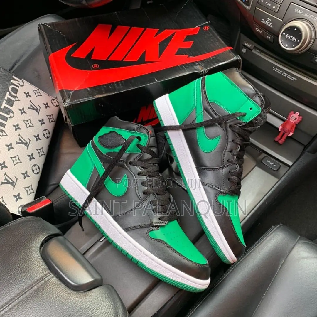 Nike Retro One