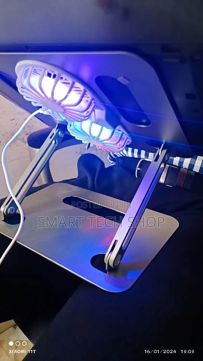 Height Adjustable Foldable Aluminium Laptop Stand With Fan