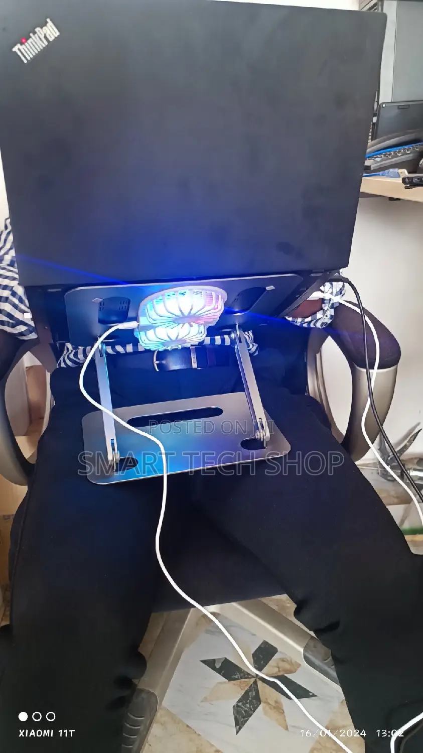Height Adjustable Foldable Aluminium Laptop Stand With Fan