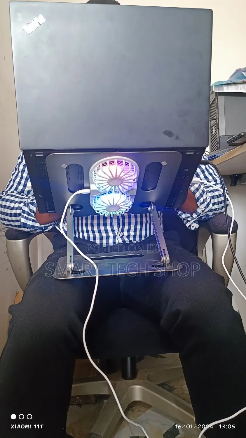 Height Adjustable Foldable Aluminium Laptop Stand With Fan