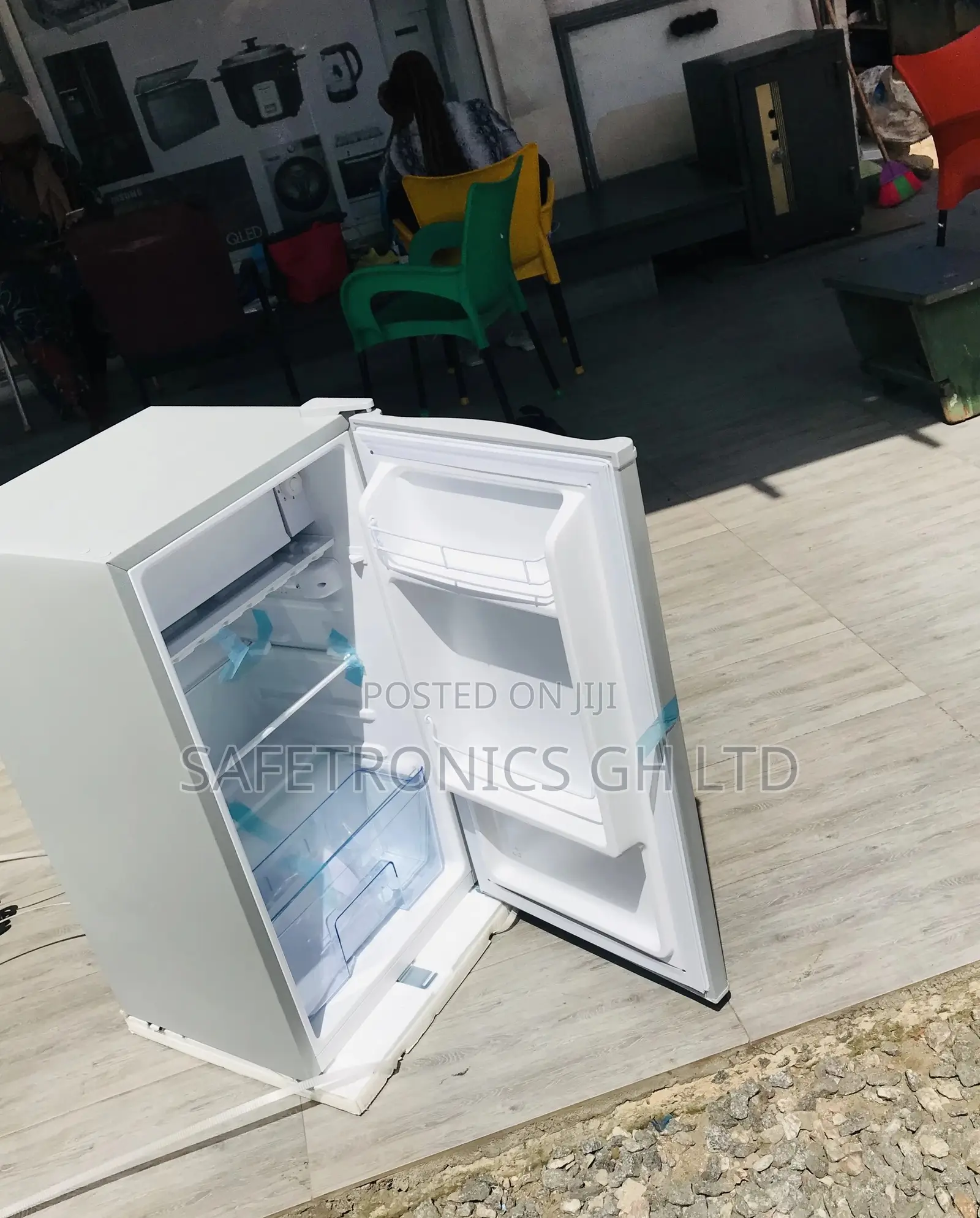 New Zara Singledoor 82 Liters Topfreezer Tabletop Fridge