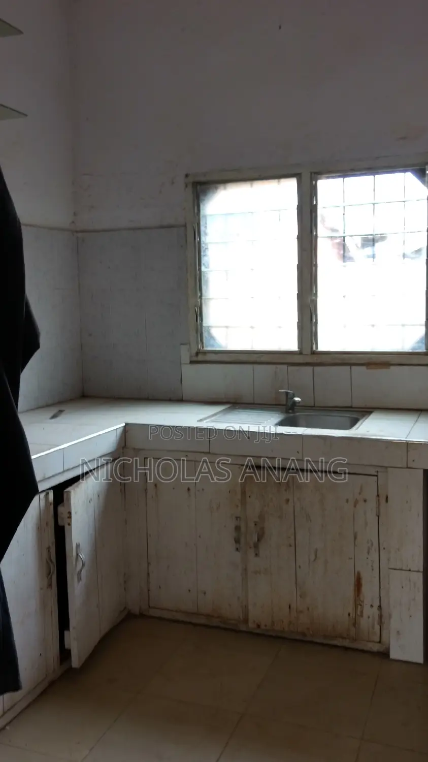 1bdrm Apartment in Don Nicky Properties, New Town for rent