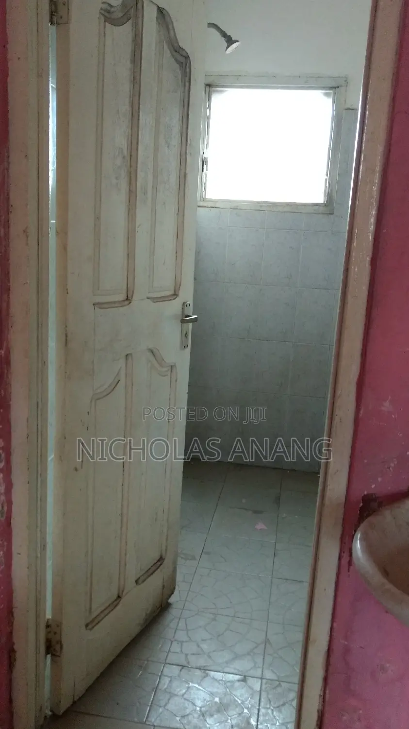 1bdrm Apartment in Don Nicky Properties, New Town for rent