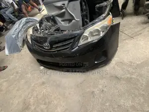 Toyota Corolla 2009-2013 Front Cut