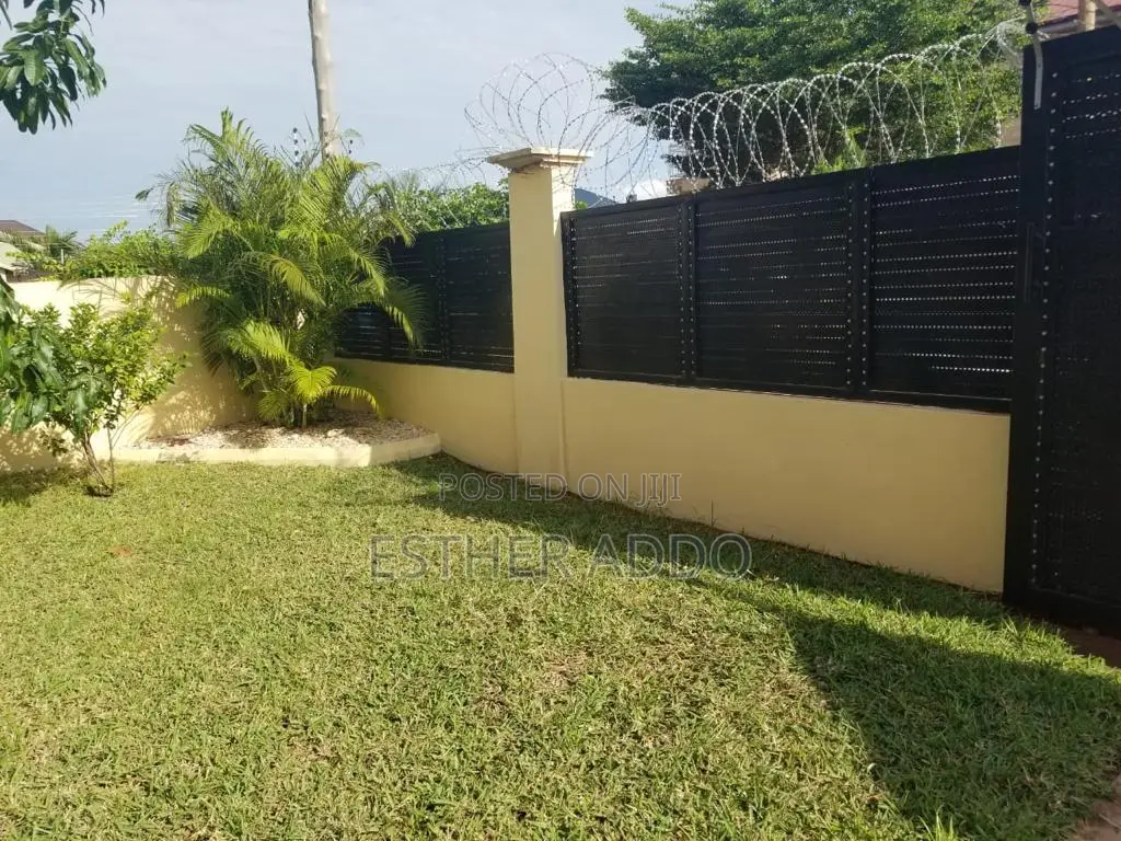 3bdrm Duplex in Oyarifa for rent