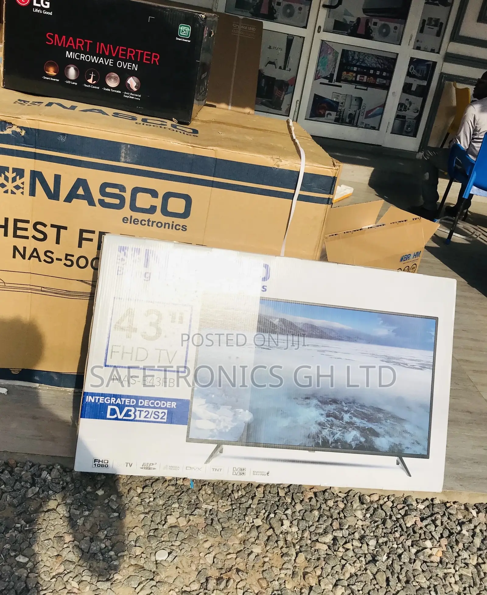 Nasco 43 Inches Glossy Led Black Electric Digital Tv