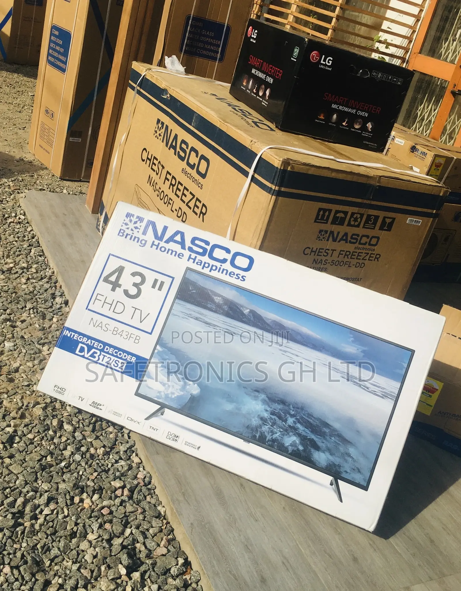 Nasco Digital Black Electric 43 Inches Glossy Led Tv