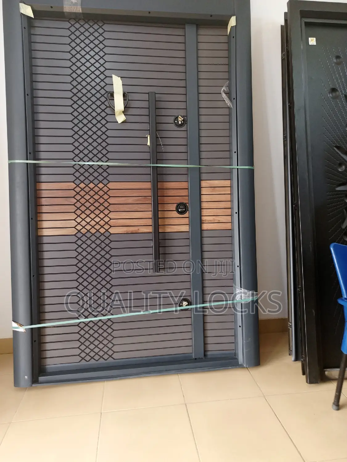 Turkish Laminous Triple Locks One and Half
