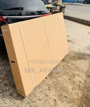 Brand New Samsung 75q60 75” Qled Smart Electric Tv.