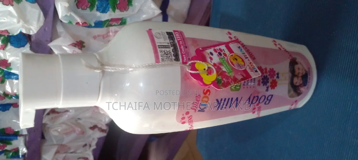 Lilies Kids And Teens Body Milk
