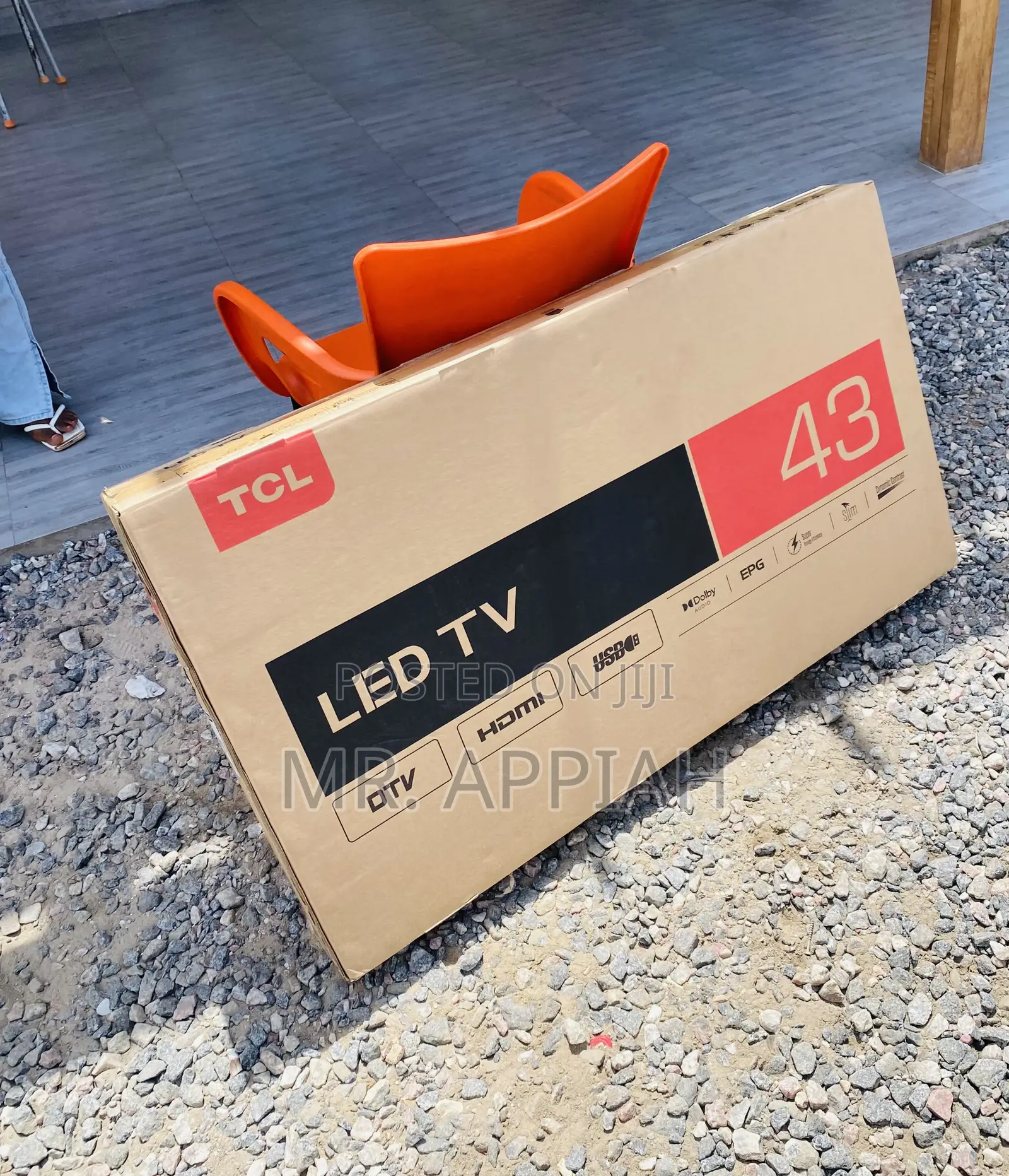 Unique Design TCL 43d3200 43 Inch Full HD Electric Tv.
