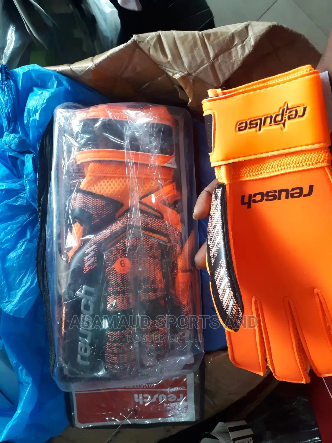 Original Goalkeeper Gloves At Cool Price