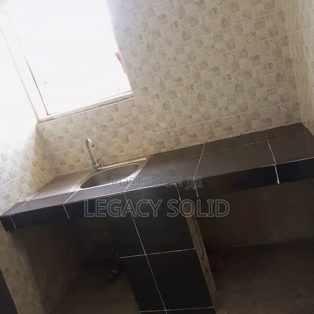 1bdrm Apartment in Legacy Solid Real, Teshie for rent