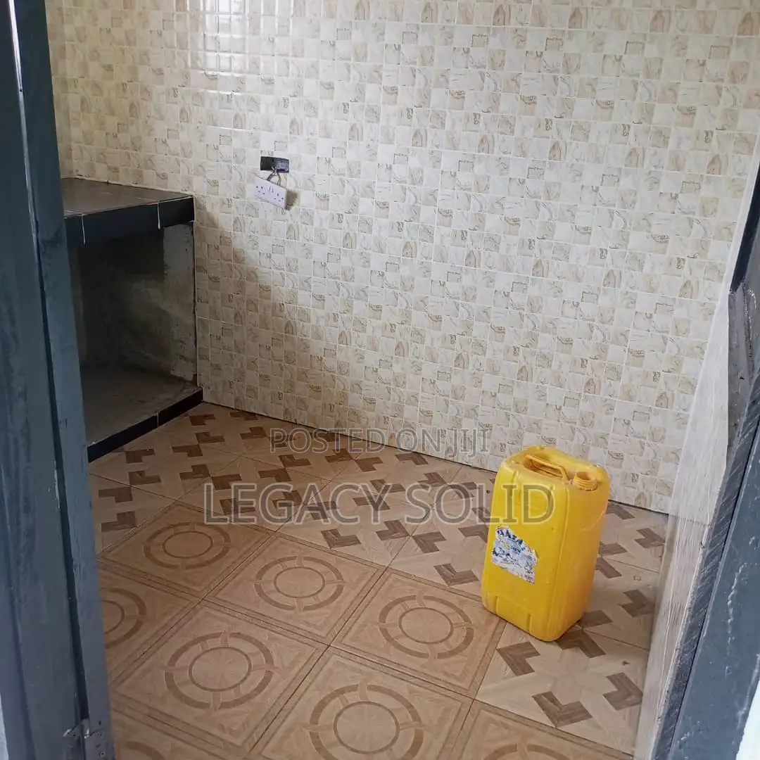 1bdrm Apartment in Legacy Solid Real, Teshie for rent