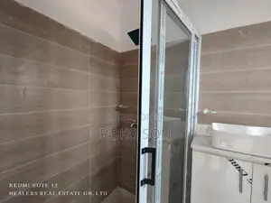 4bdrm Duplex in Dr Roko, Adenta for sale
