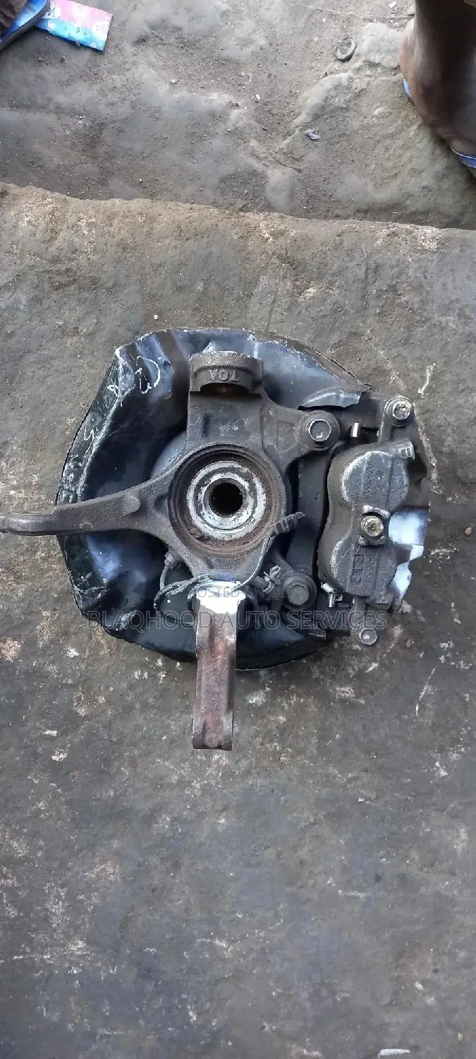 Front WHEEL HUB Pair for CR-V/HR-V Available