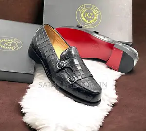 Buggle Shoes