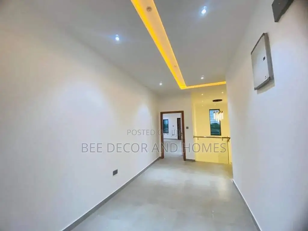 Furnished 4bdrm House in Bee Decor & Homes, Adenta for sale