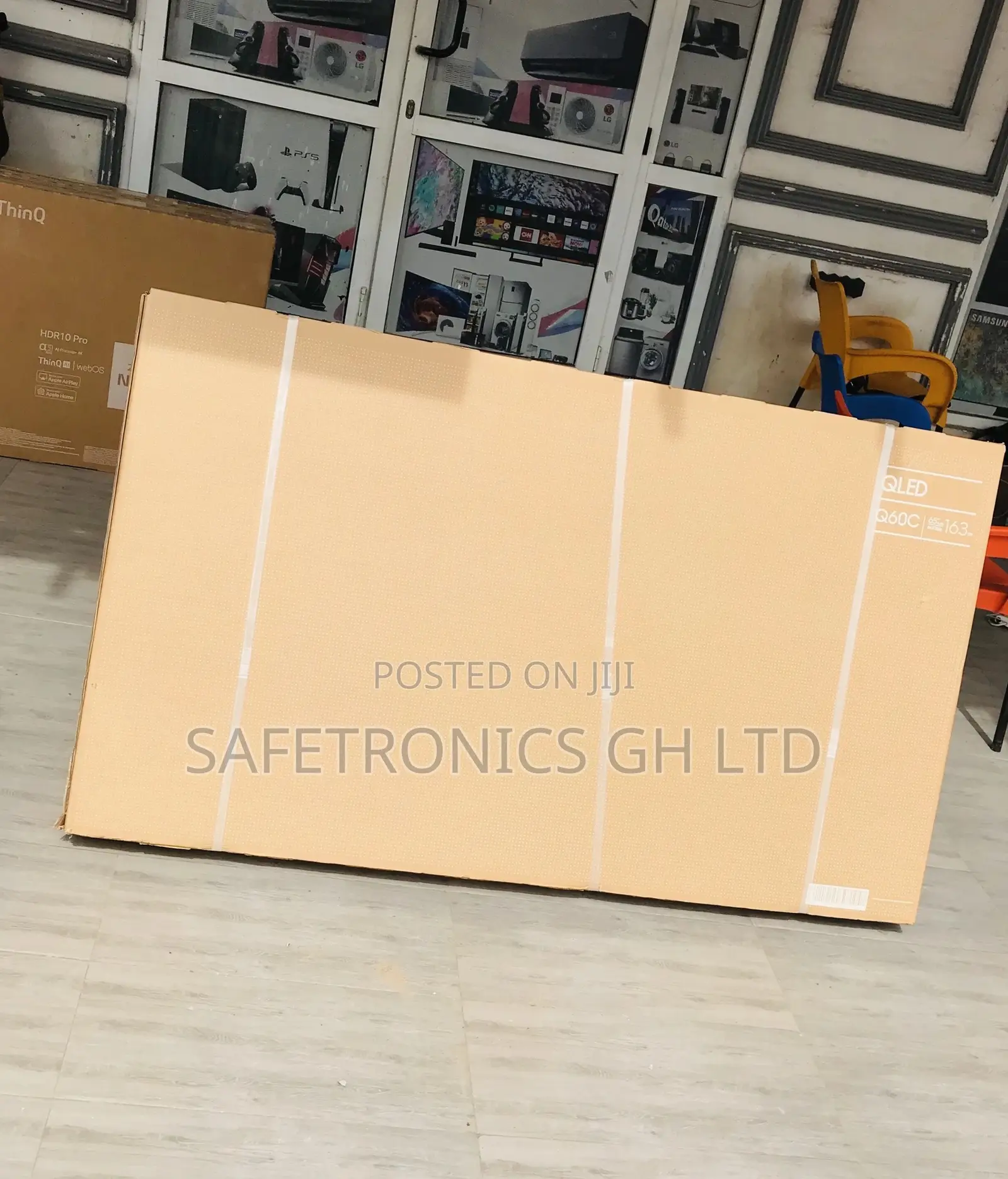65 Inches Glossy Qled Black Electric Smart UHD Q60C Samsung