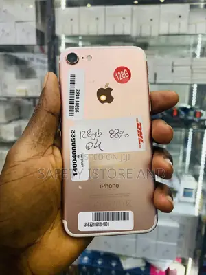 New Apple iPhone 7 128 GB Gold
