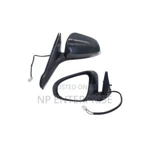 Toyota Camry 2012 Side Mirror With Light