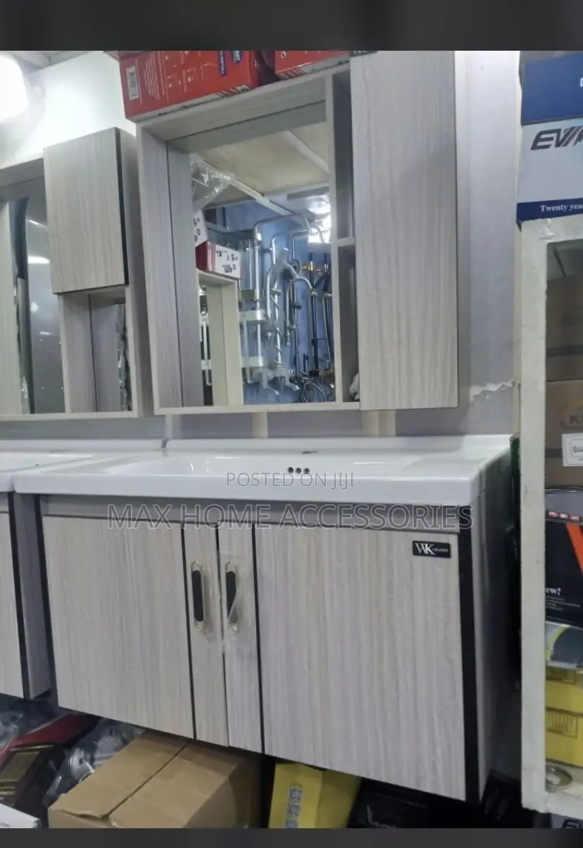 Cabinet Basin