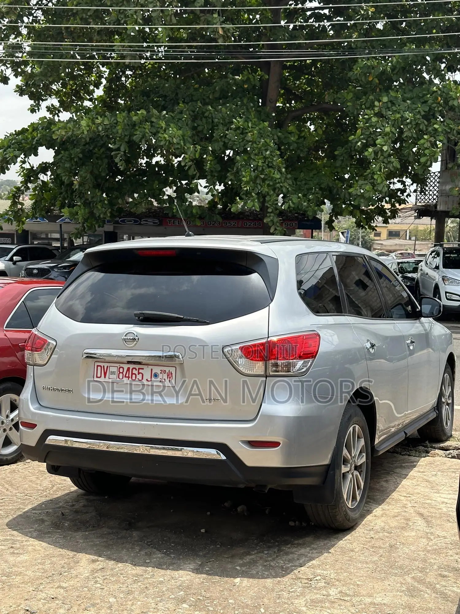 Nissan Pathfinder 2014 Silver