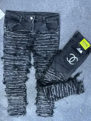High Quality Jeans Available in Stock