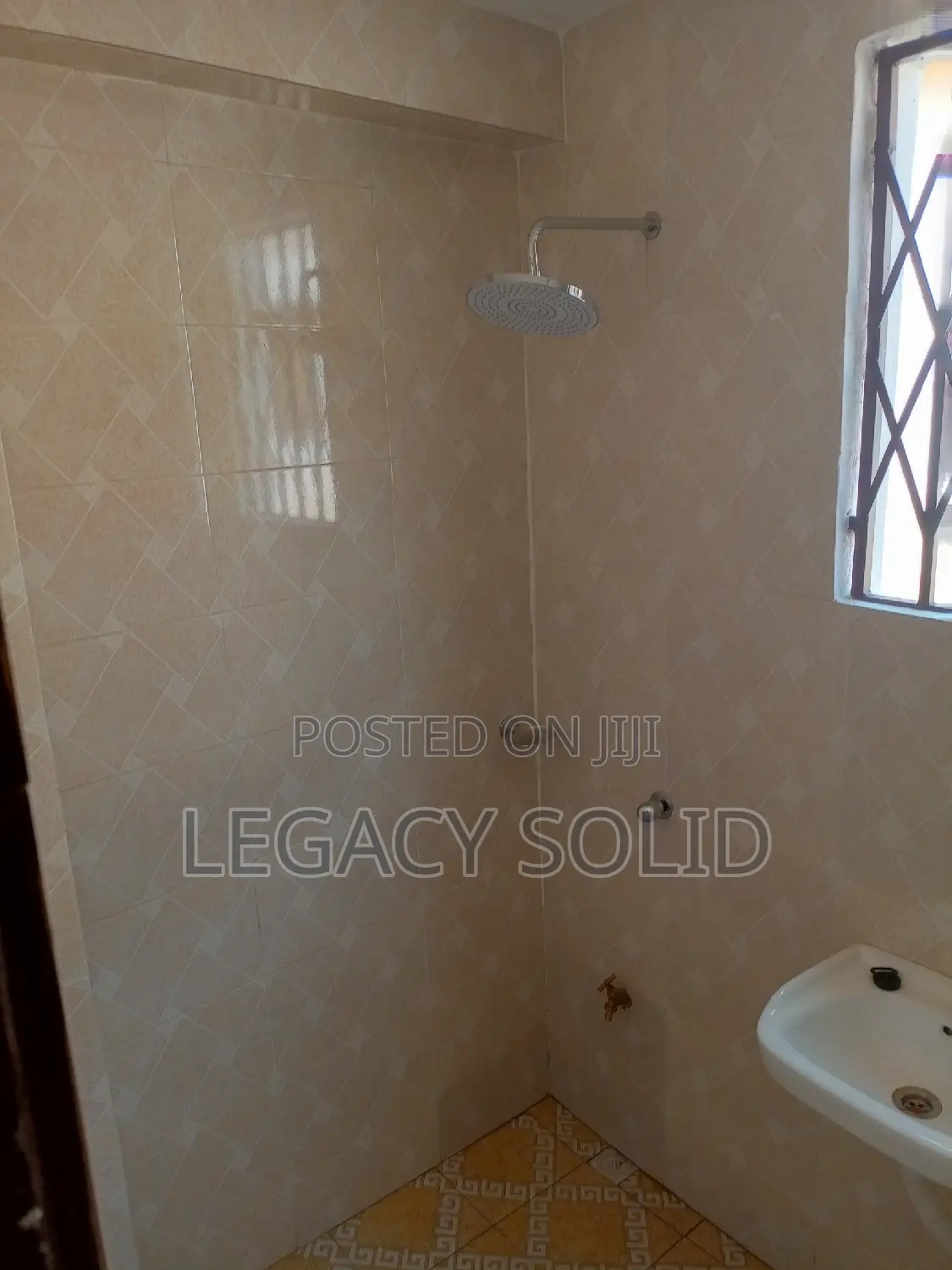 1bdrm Apartment in Legacy Solid Real, Teshie for rent