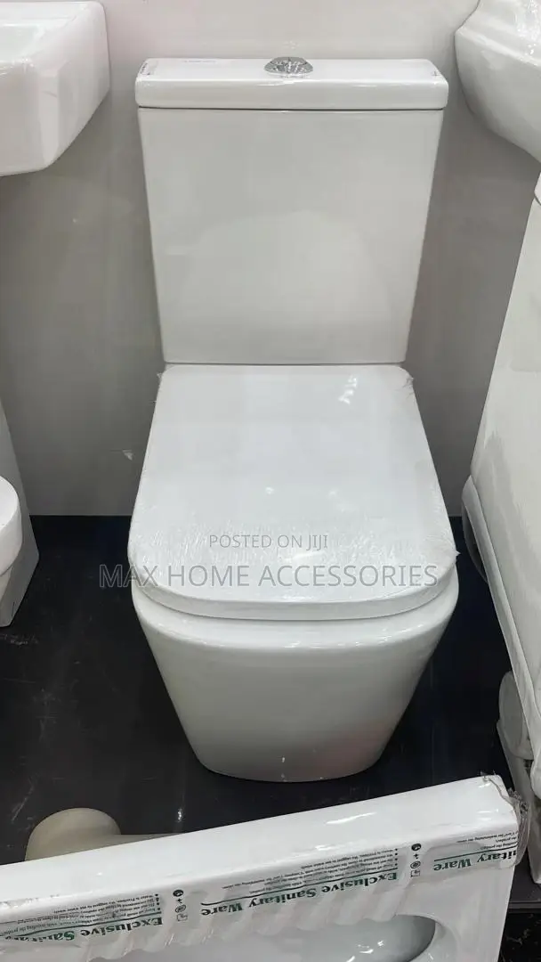 Water Closet (Slim Tank)