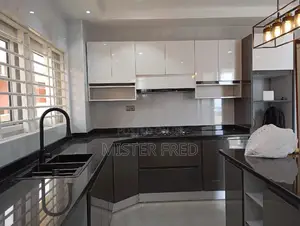 4bdrm House in Westhills Mall Weija for sale